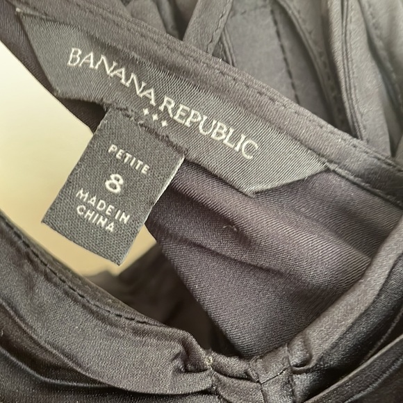 Banana republic pleaded dress. - Picture 5 of 9